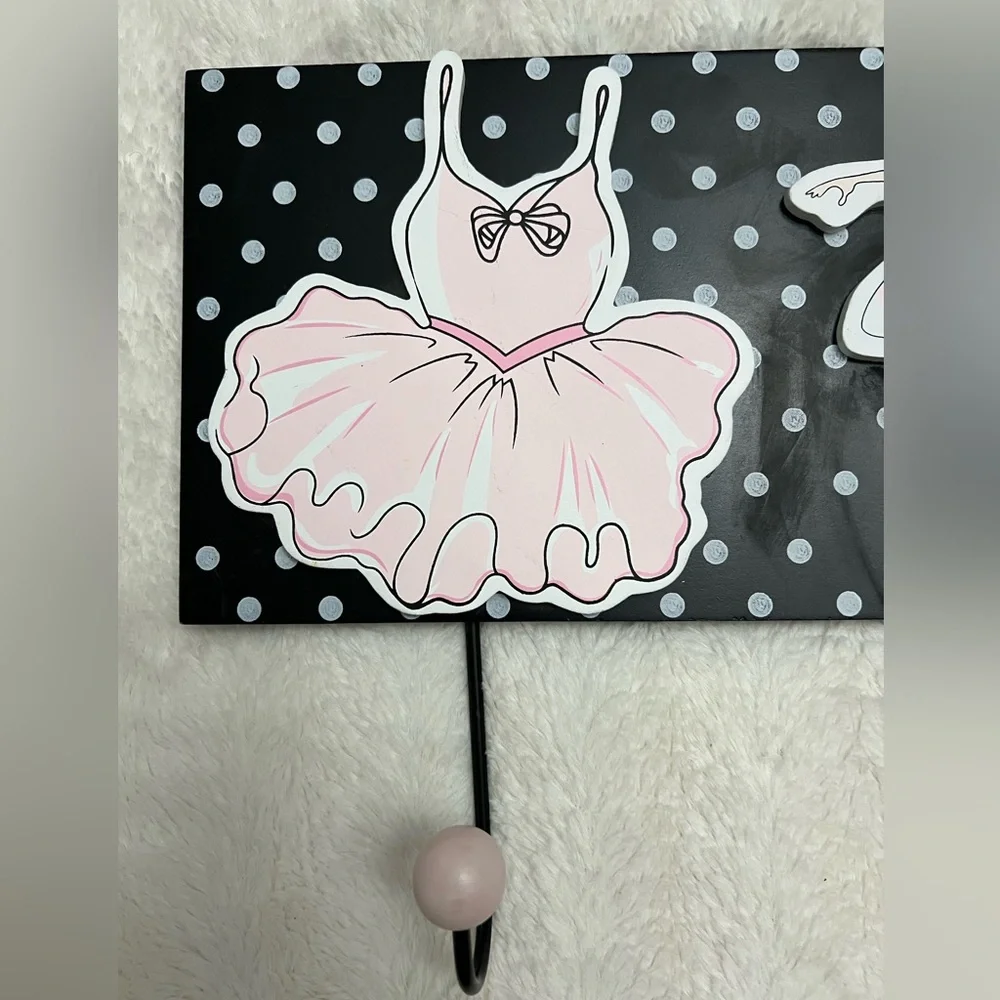 Ballet-Themed Wall Hook Decor - Pink and Black, NWOT, Excellent condition